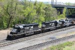 NS 3347 leading a train out of Enola yard